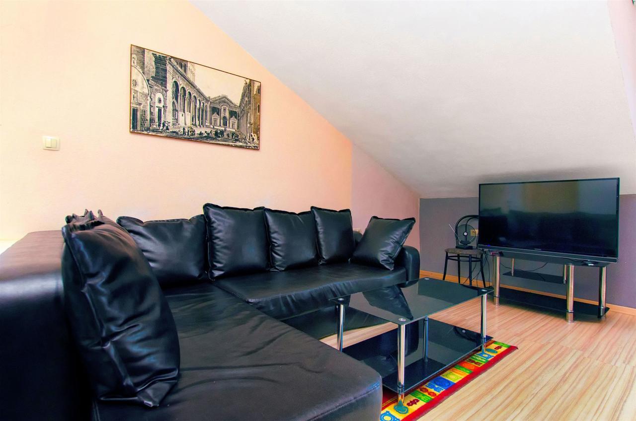 מרינה Apartments Martina מראה חיצוני תמונה