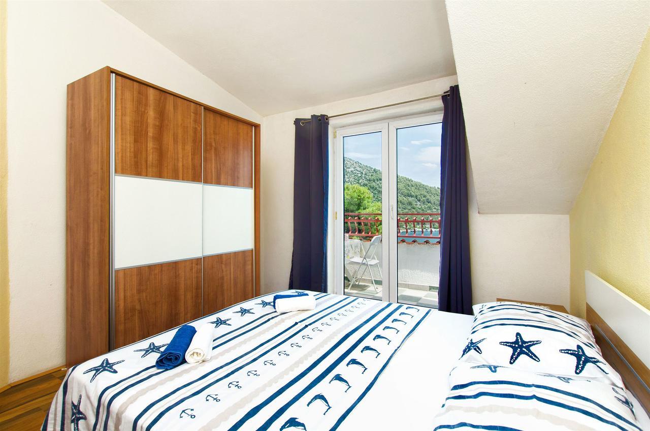 מרינה Apartments Martina מראה חיצוני תמונה